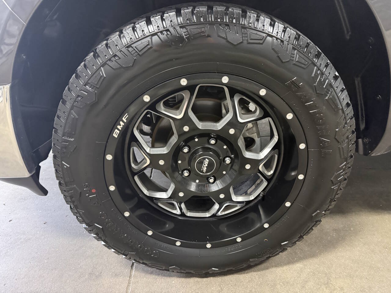 Used 2015 RAM 1500 Limited AWD/4WD image 9