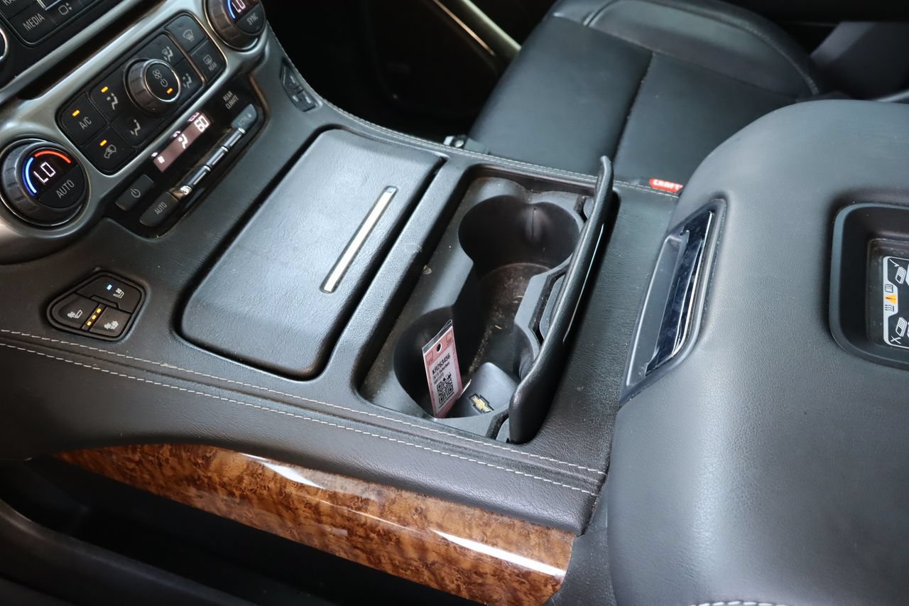 Used 2019 Chevrolet Suburban Premier AWD/4WD image 30