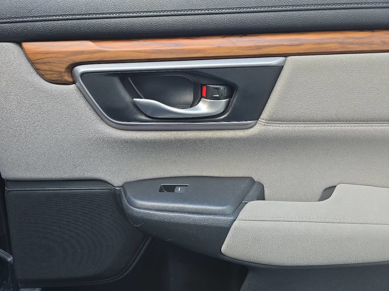 Used 2018 Honda CR-V EX image 29