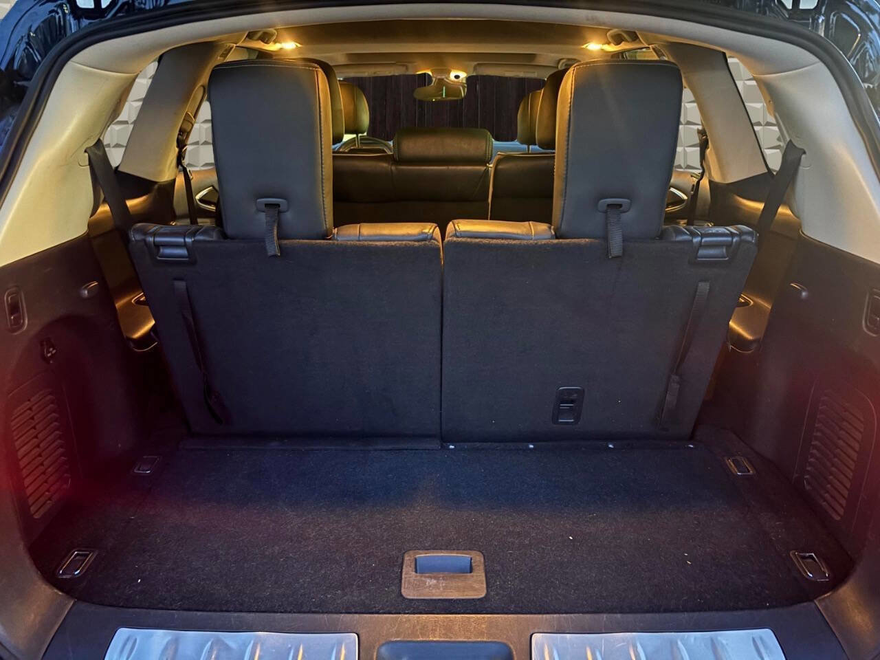Used 2020 INFINITI QX60 Luxe w/ Essential Package FWD image 33