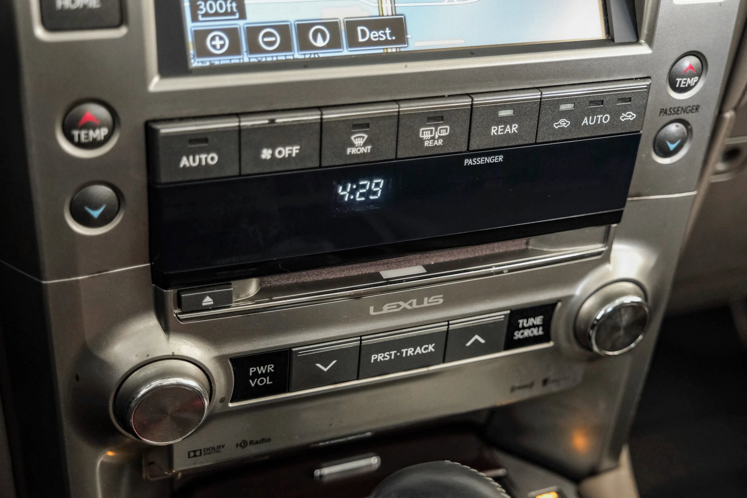 Used 2017 Lexus GX 460 image 27