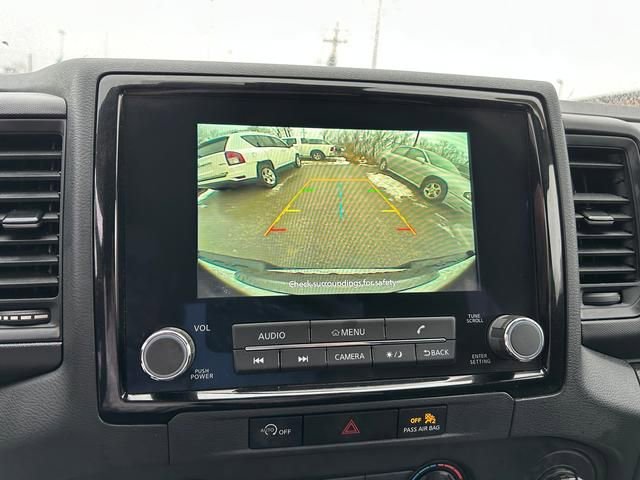 Used 2024 Nissan Frontier S w/ S Utility Package image 18