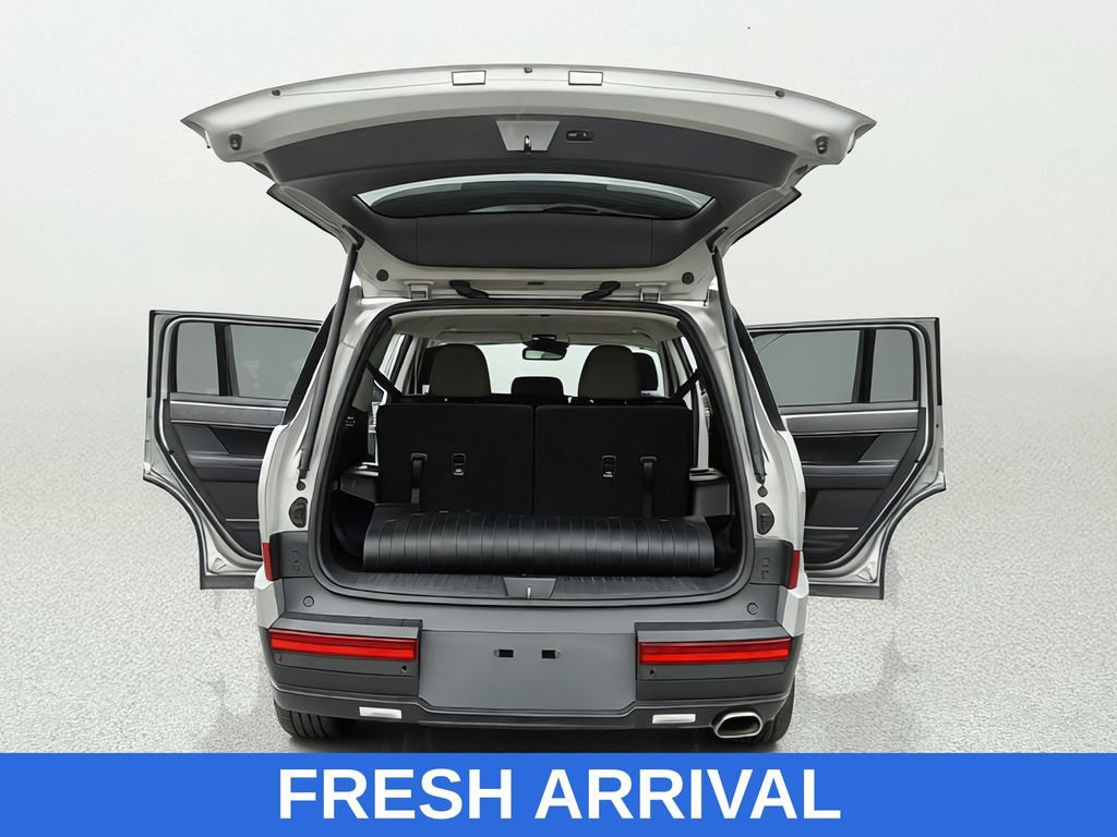 Used 2024 Hyundai Santa Fe SE FWD image 14