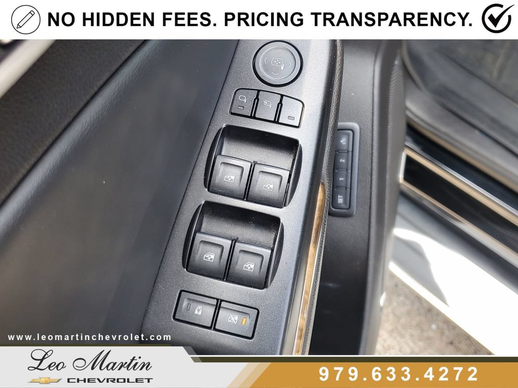 Used 2016 GMC Yukon Denali w/ Open Road Package RWD image 21