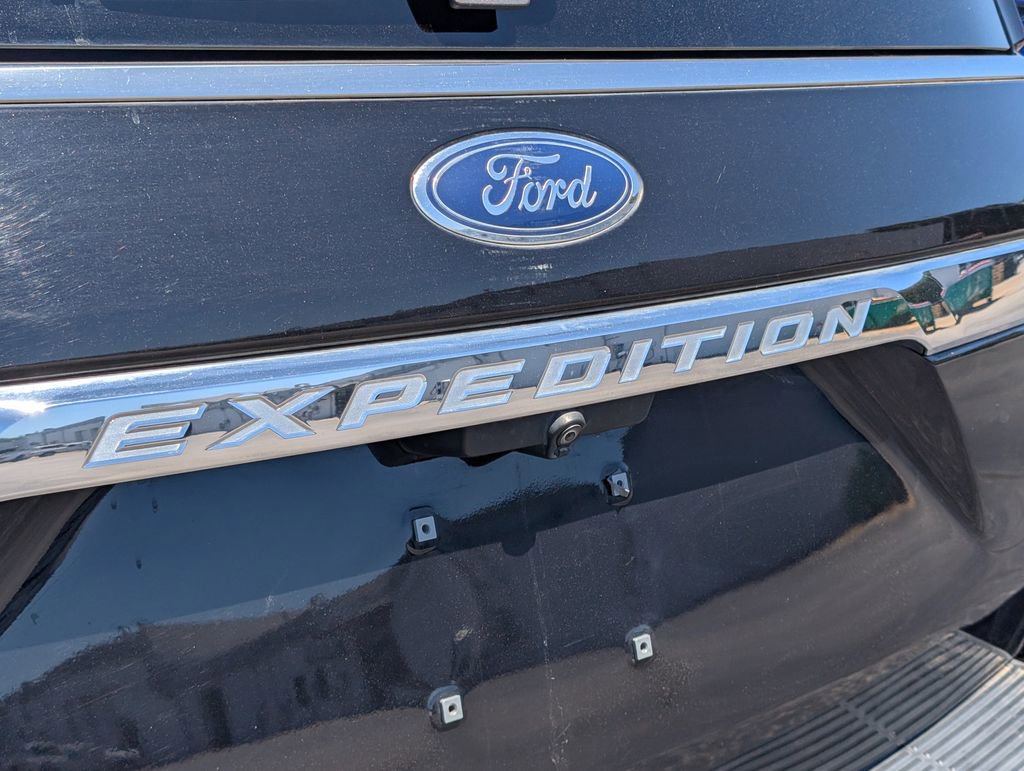 Used 2021 Ford Expedition Limited AWD/4WD image 25