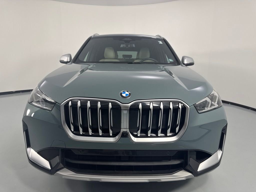 Certified 2024 BMW X1 xDrive28i w/ Technology Package AWD/4WD image 2