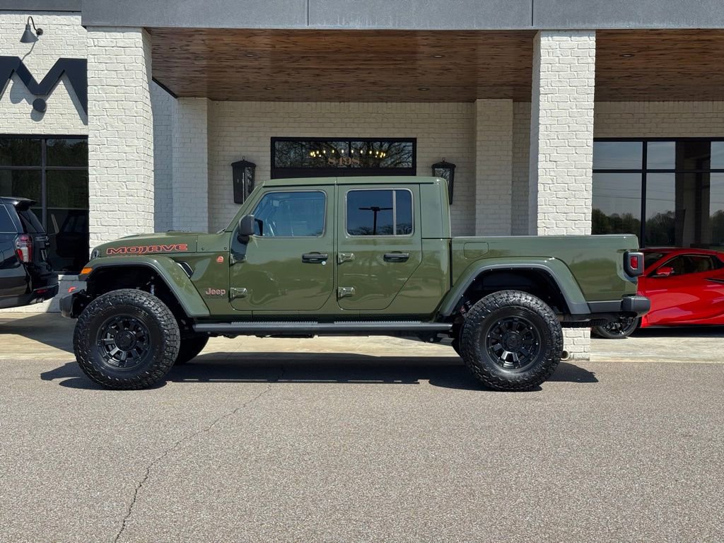 Used 2022 Jeep Gladiator Mojave w/ Trailer Tow Package AWD/4WD image 7