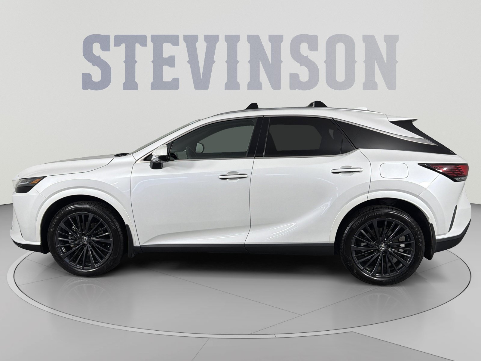 Certified 2025 Lexus RX 350h AWD/4WD image 4
