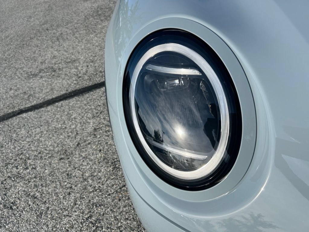 New 2027 MINI Cooper 2-Door Hardtop FWD image 18