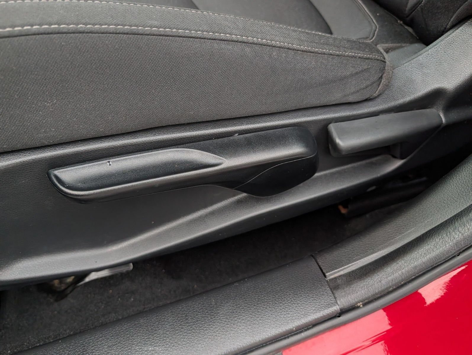 Used 2019 Honda Civic EX image 16