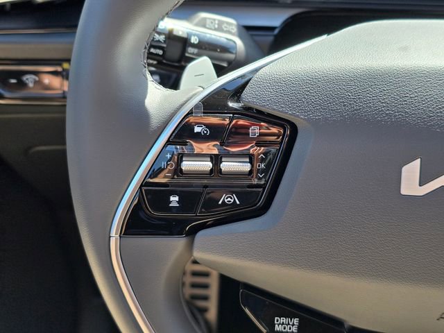New 2026 Kia Niro SX Touring FWD image 27