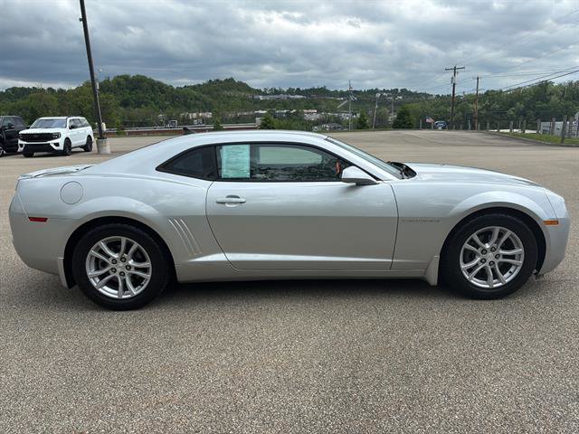 Used 2013 Chevrolet Camaro LT w/ Rear Vision Package RWD image 5