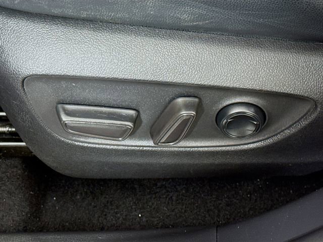 Used 2022 Toyota Highlander XLE image 12