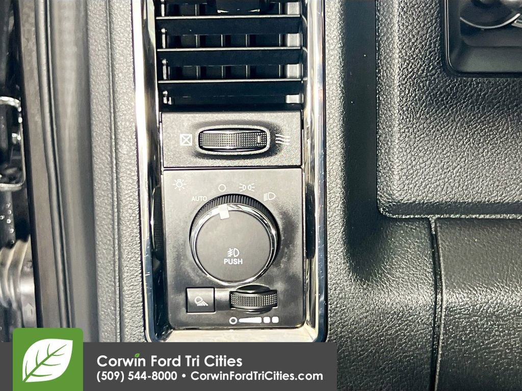 Used 2016 RAM 1500 Sport w/ Convenience Group image 16