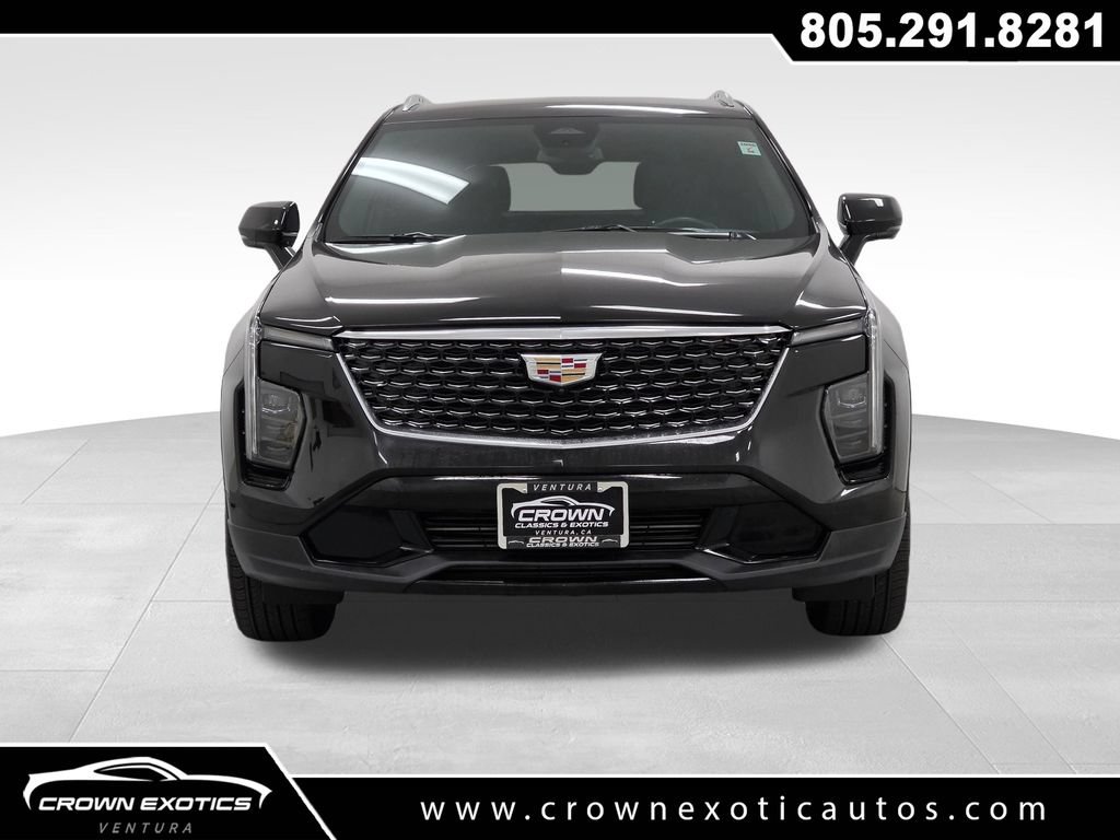 Used 2025 Cadillac XT4 Premium Luxury w/ Cold Weather Package FWD video 2