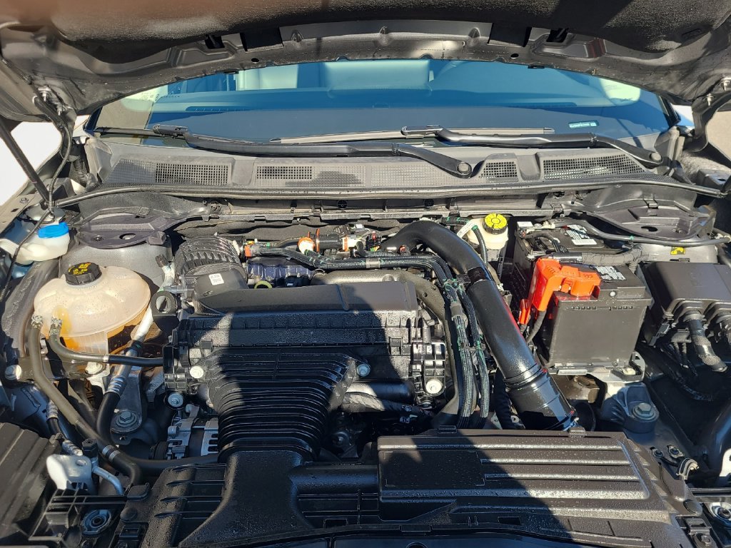 Used 2023 Lincoln Corsair AWD w/ Equipment Group 101A image 18