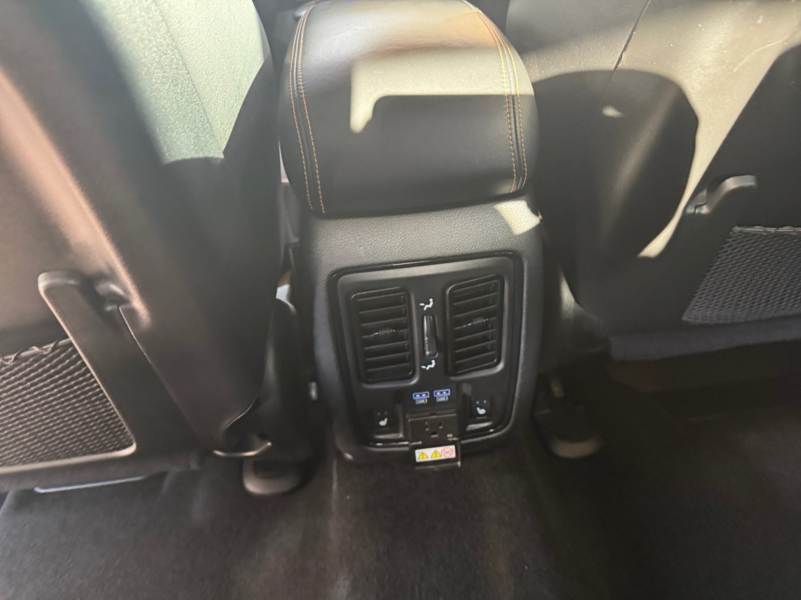 Used 2023 Dodge Durango R/T w/ Hemi Orange Plus Package AWD/4WD image 16