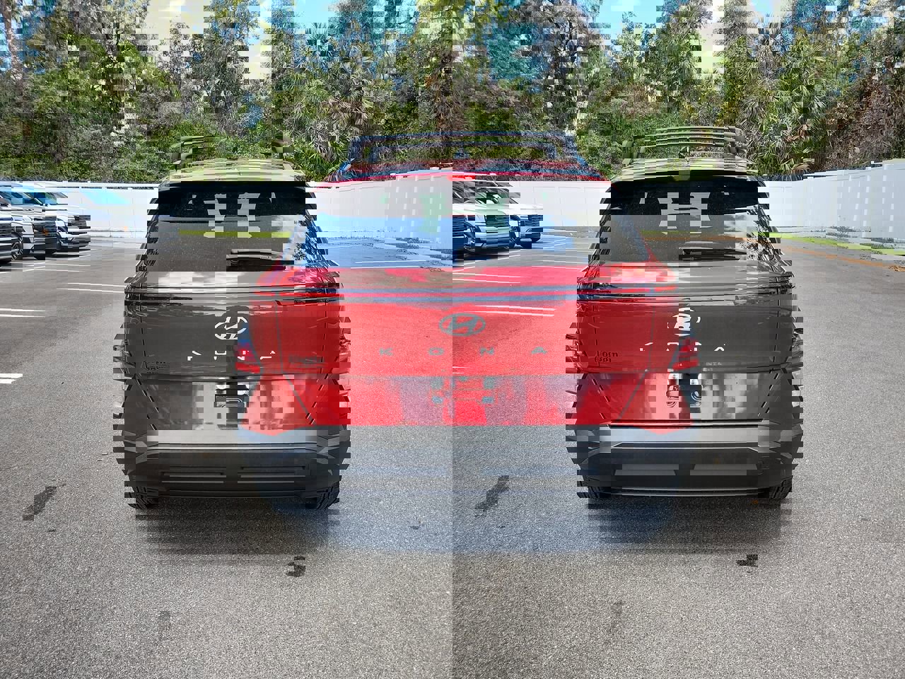 Used 2024 Hyundai Kona SEL image 4