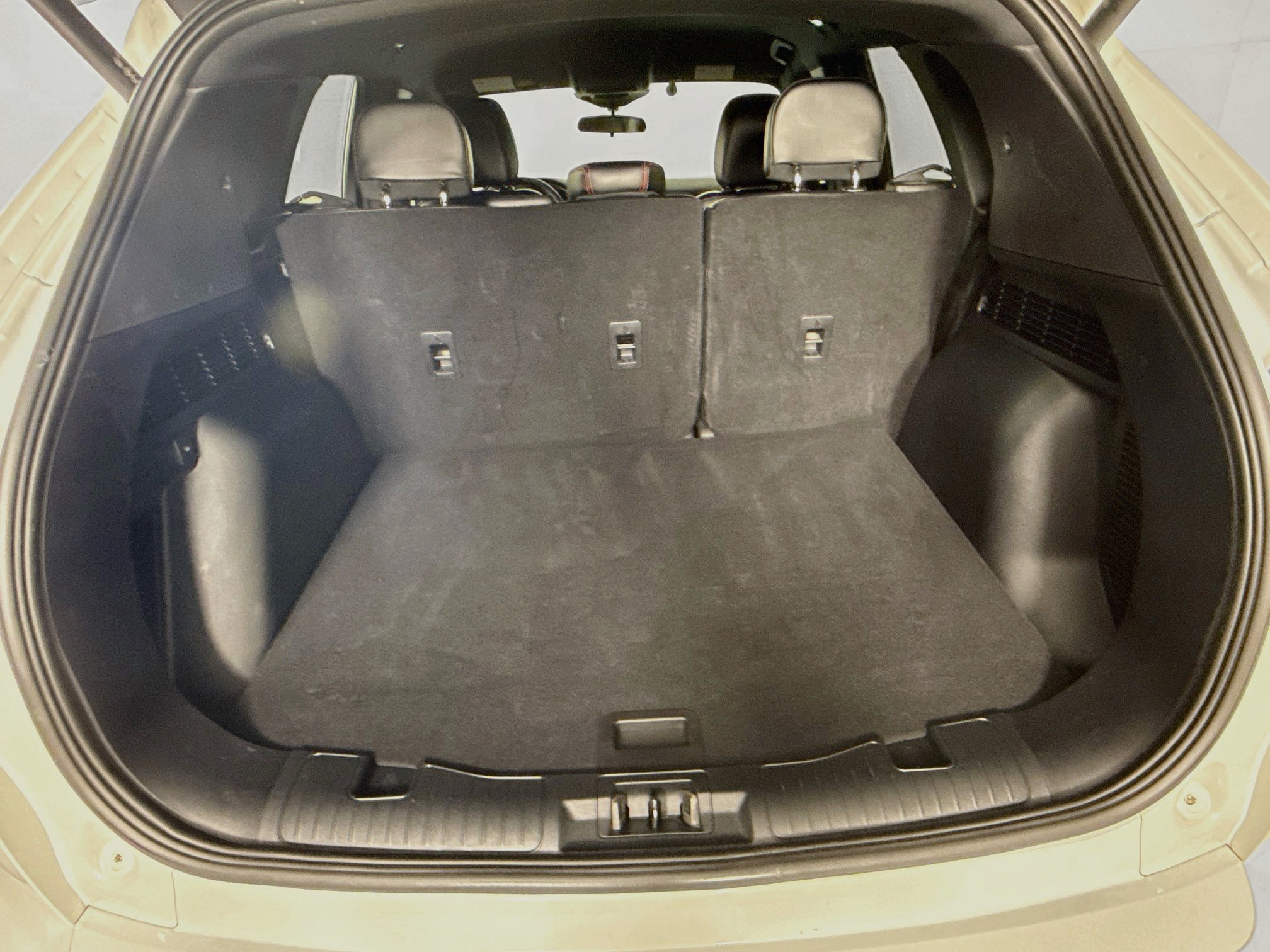 Used 2024 Ford Escape ST-Line w/ Tech Pack #1 FWD image 32