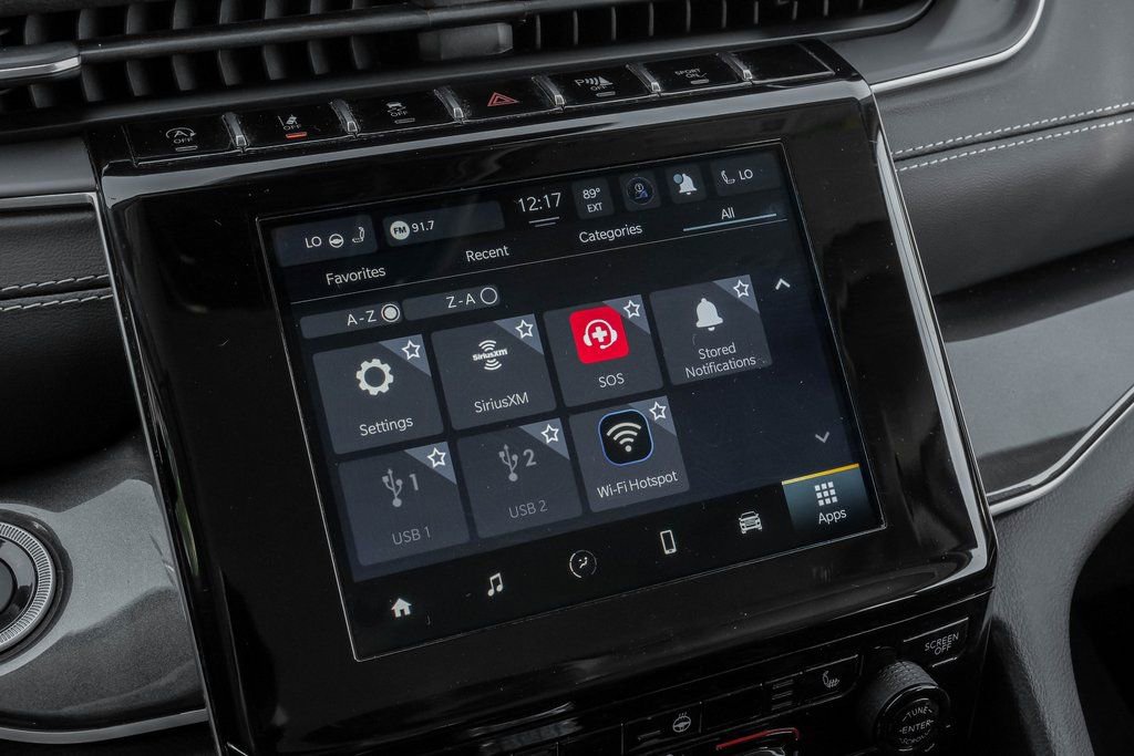 Used 2022 Jeep Grand Cherokee Laredo w/ Luxury Tech Group I image 39