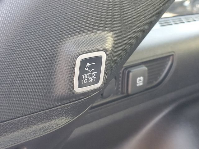 New 2026 Jeep Grand Cherokee Altitude AWD/4WD image 9