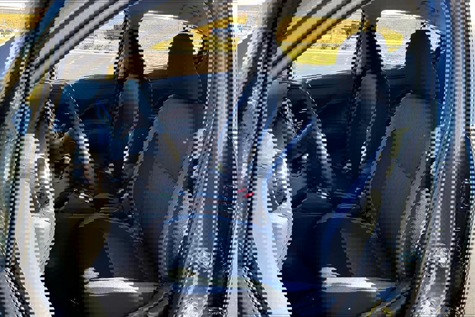 New 2025 Nissan Versa SV w/ Trunk Package image 9