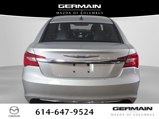 Used 2012 Chrysler 200 Limited FWD image 10