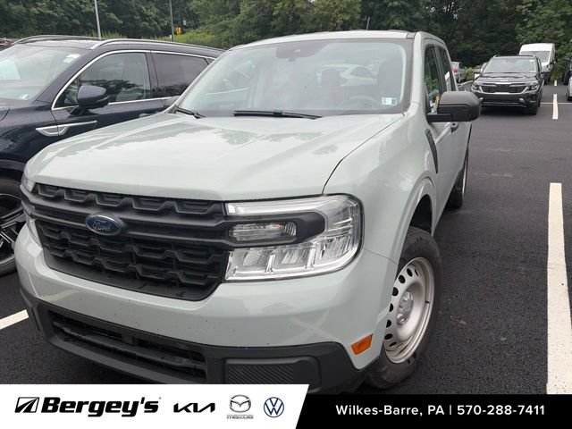 Used 2024 Ford Maverick XL w/ Equipment Group 100A Standard AWD/4WD image 4