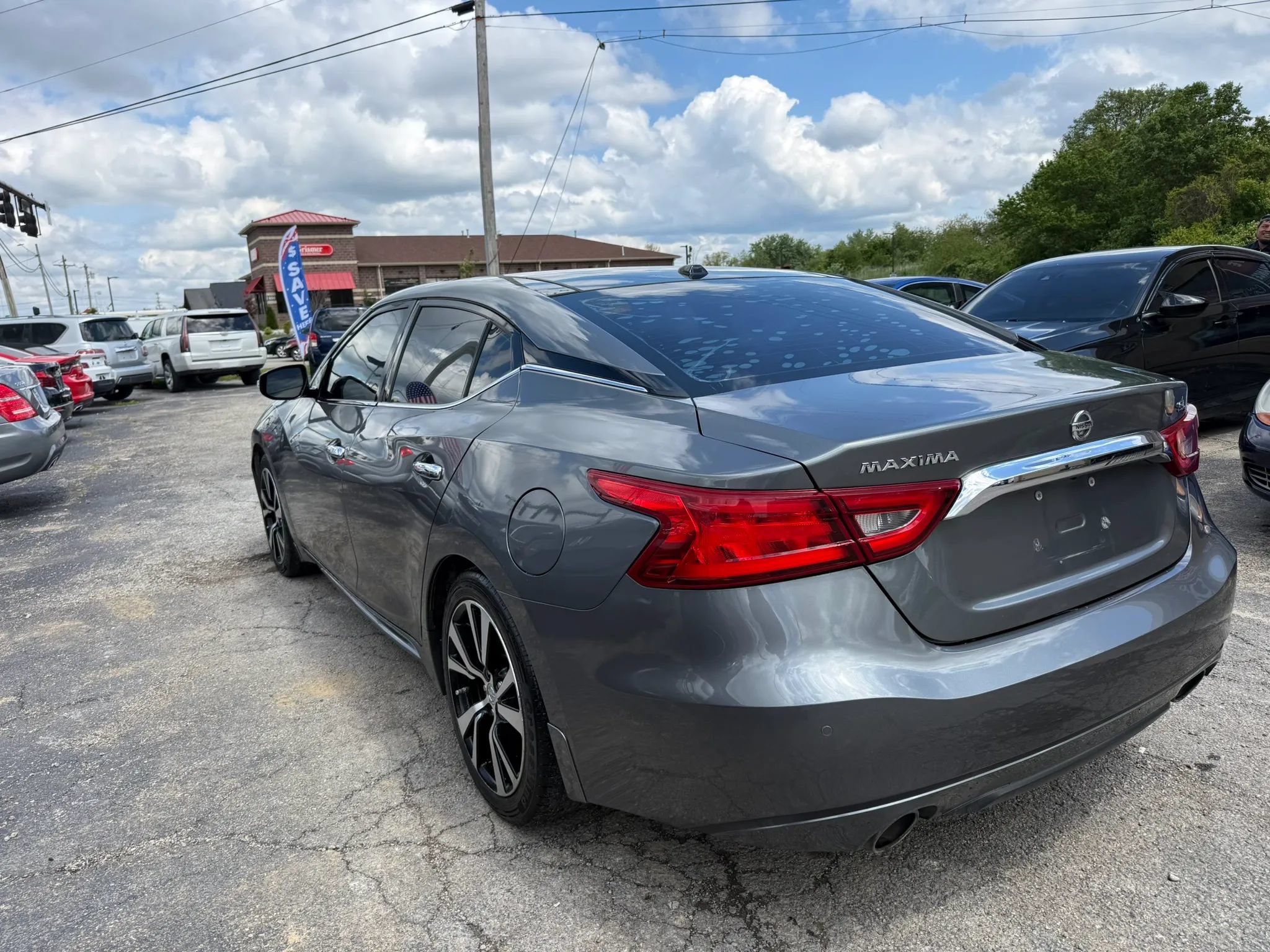 Used 2018 Nissan Maxima 3.5 SL FWD image 4