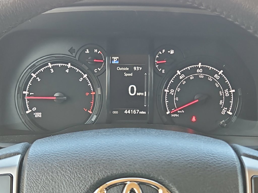 Used 2023 Toyota 4Runner SR5 AWD/4WD image 26