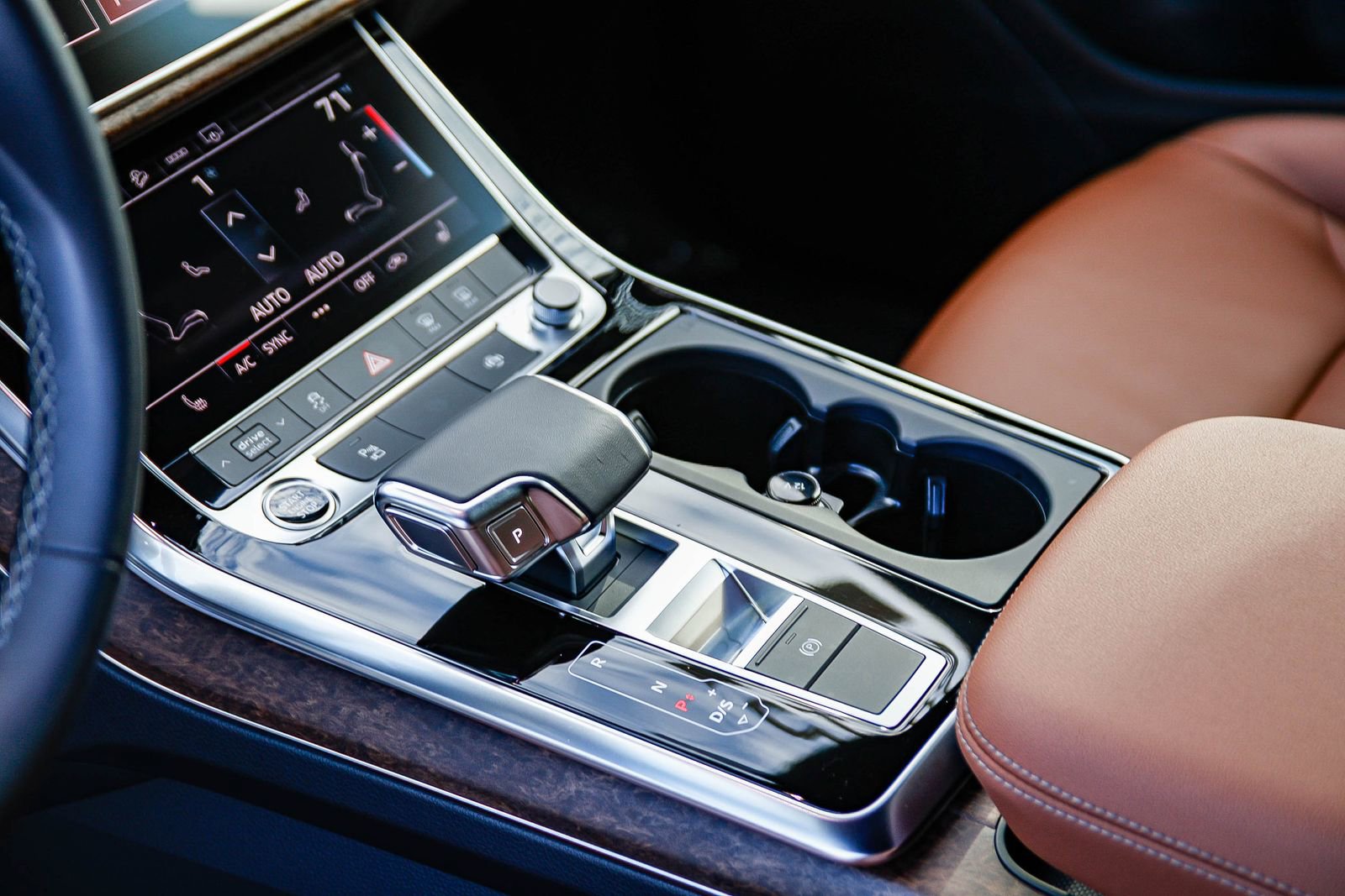 Certified 2025 Audi Q8 Premium w/ Black Optic Package image 22