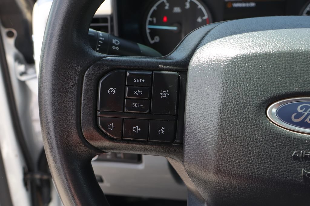 Used 2023 Ford F550 2WD Regular Cab Super Duty image 27