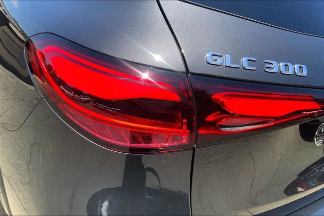 Used 2026 Mercedes-Benz GLC 300 4MATIC image 24