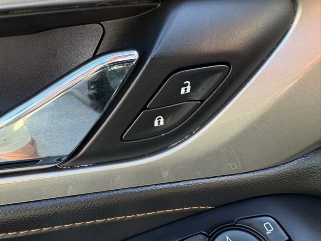 Used 2019 Chevrolet Traverse RS w/ LPO, Floor Liner Package image 12