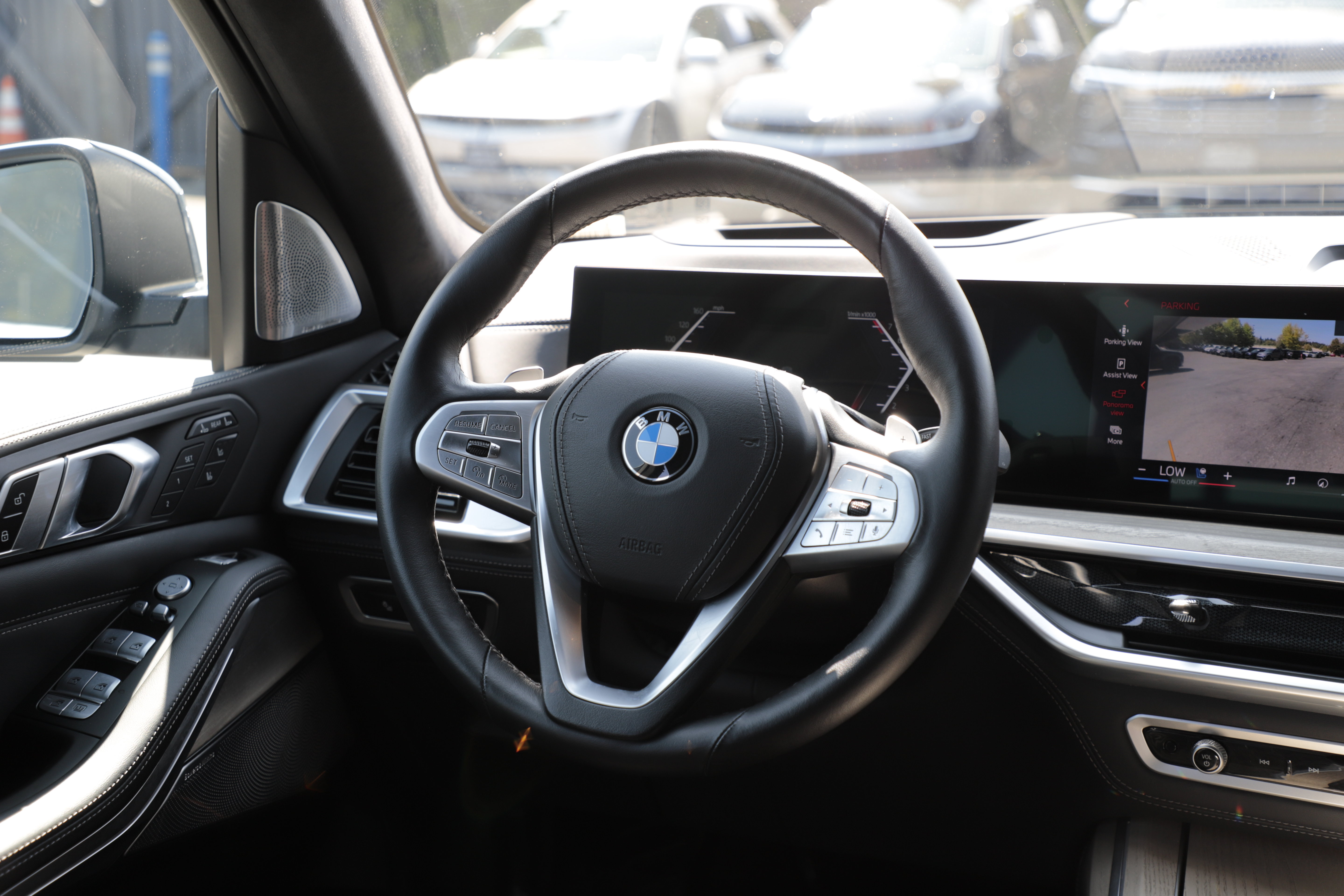 Used 2024 BMW X7 xDrive40i w/ Executive Package AWD/4WD image 19