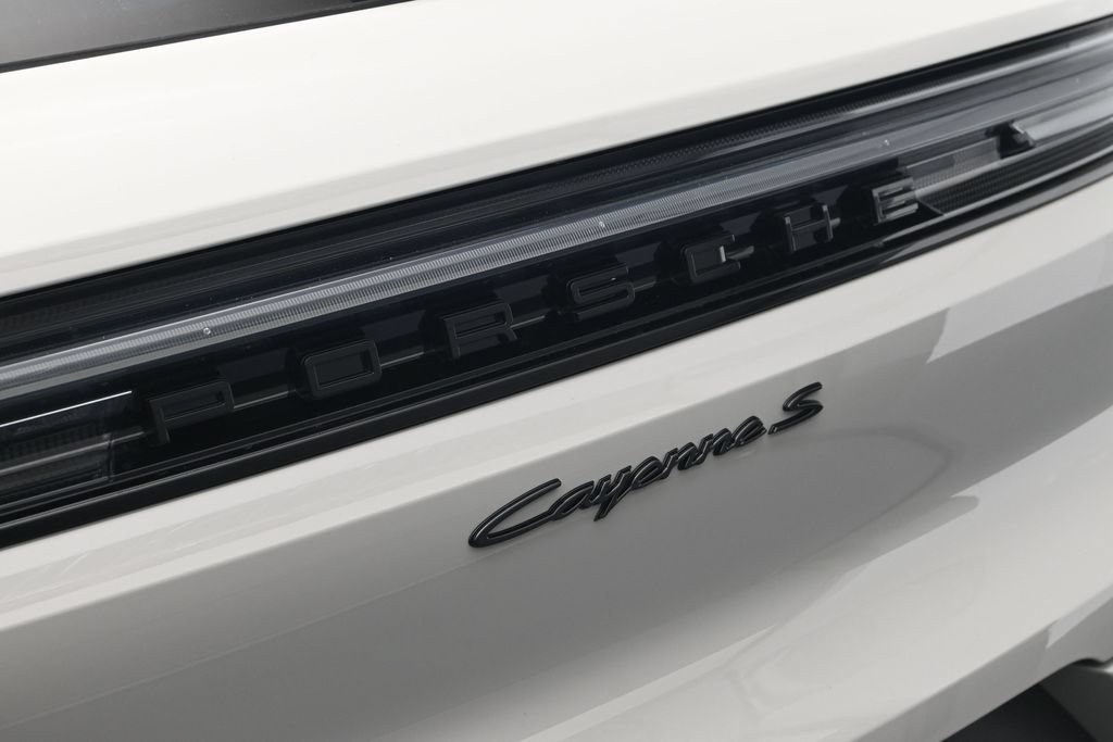 New 2026 Porsche Cayenne S AWD/4WD image 33