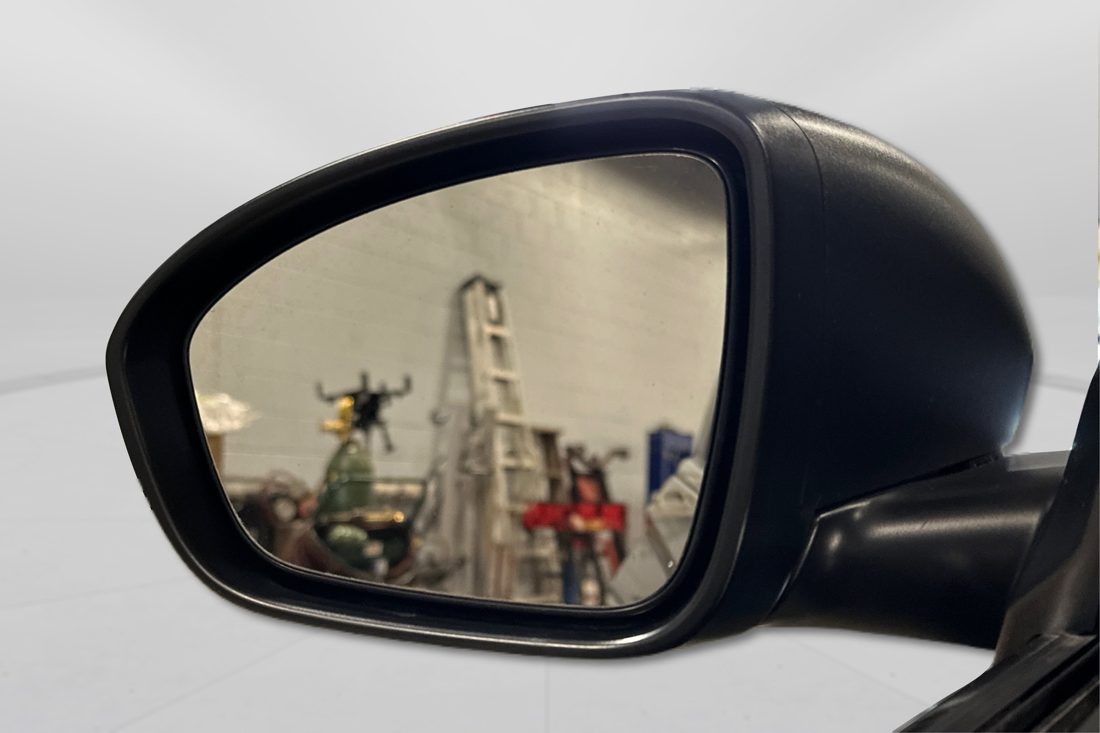 Used 2024 Nissan Altima 2.5 SV image 15