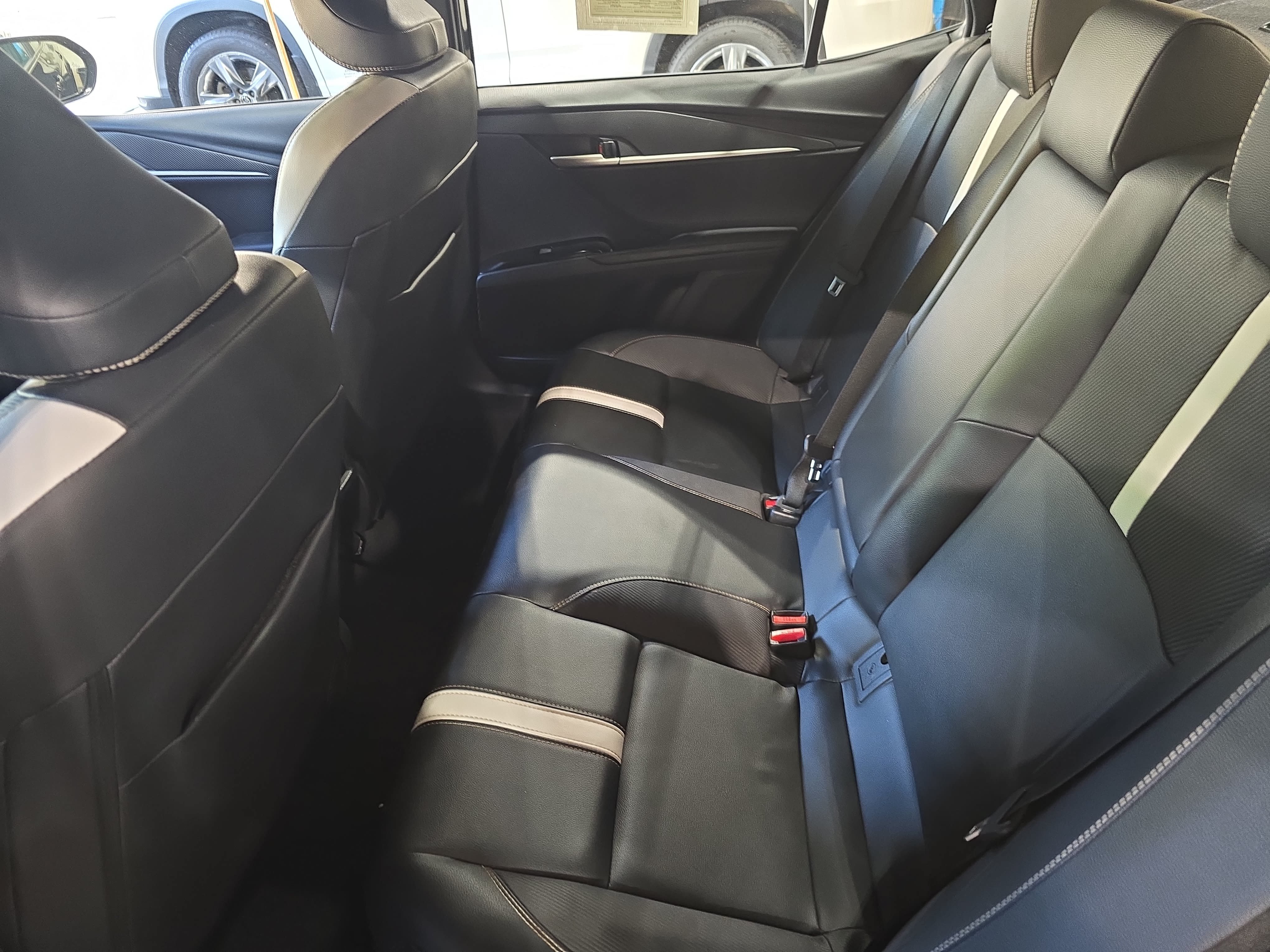 Used 2025 Toyota Camry SE w/ Multimedia Upgrade Package FWD image 13