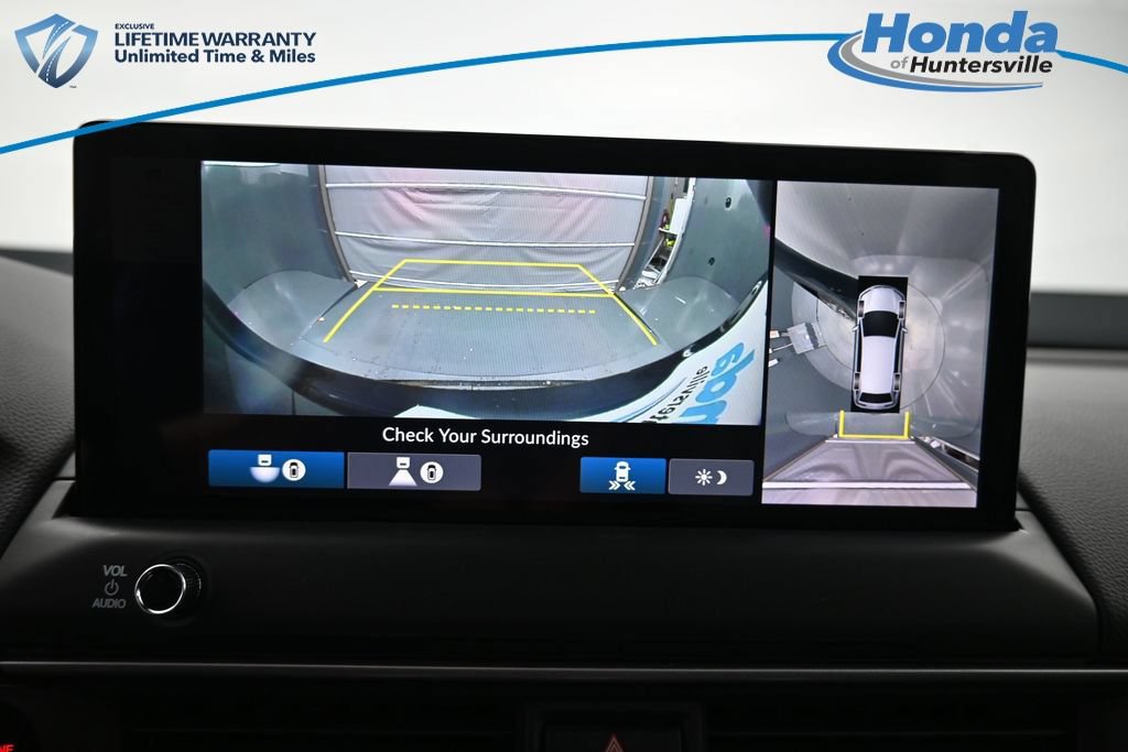 New 2026 Honda Pilot Touring image 17