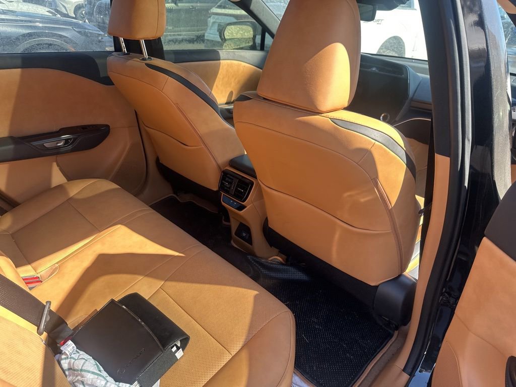 Used 2023 Lexus RZ 450e Premium w/ Technology Package image 21