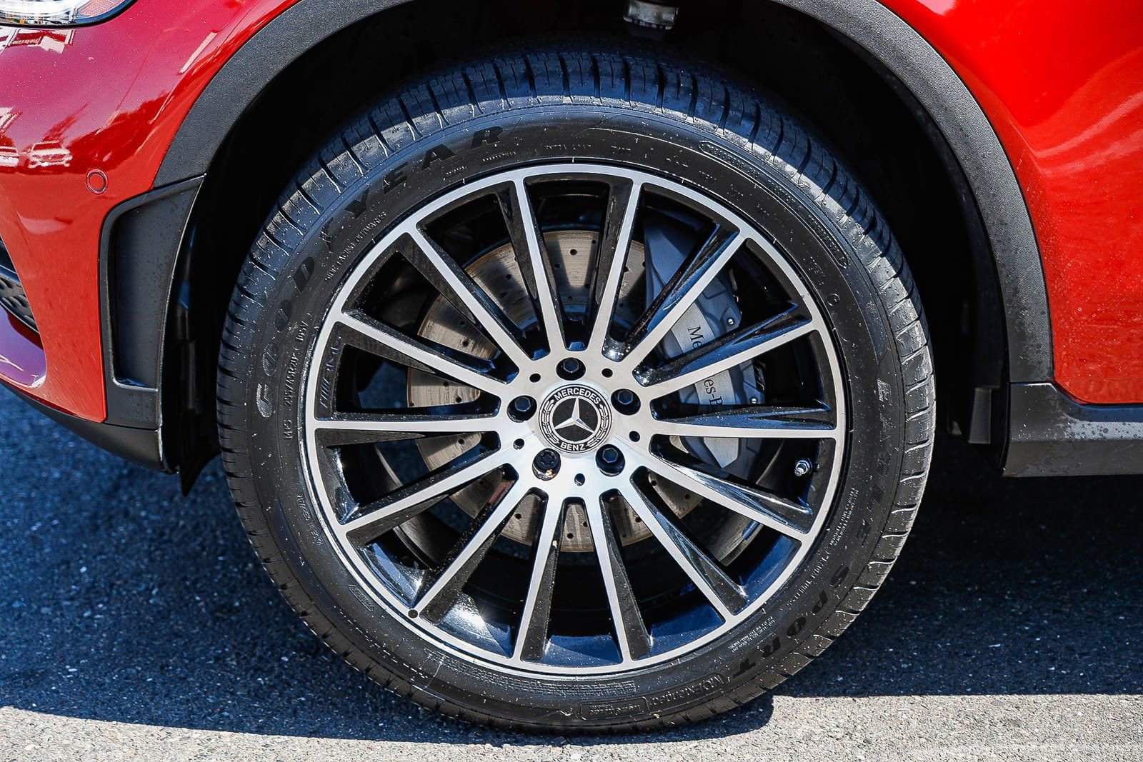 Used 2022 Mercedes-Benz GLC 300 4MATIC Coupe image 9