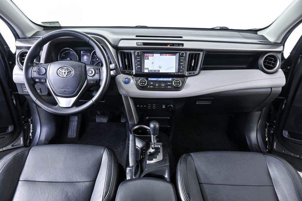 Used 2018 Toyota RAV4 XLE w/ Convenience Package AWD/4WD image 19