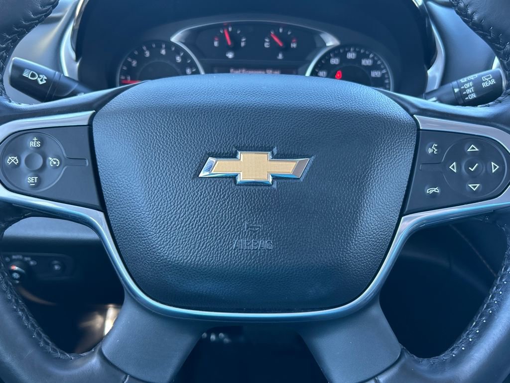 Used 2021 Chevrolet Traverse LT image 11