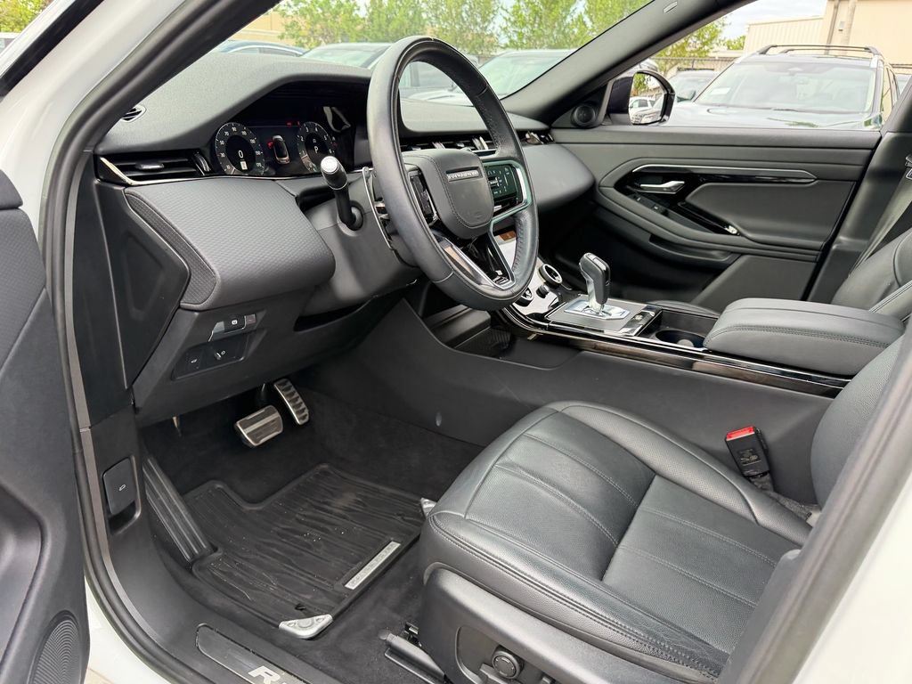 Used 2023 Land Rover Range Rover Evoque R-Dynamic S AWD/4WD image 11