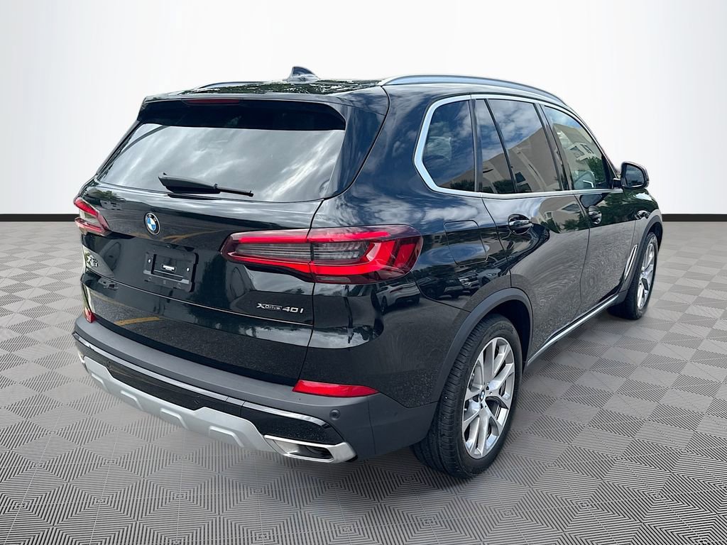 Used 2023 BMW X5 xDrive40i w/ Premium Package AWD/4WD image 8