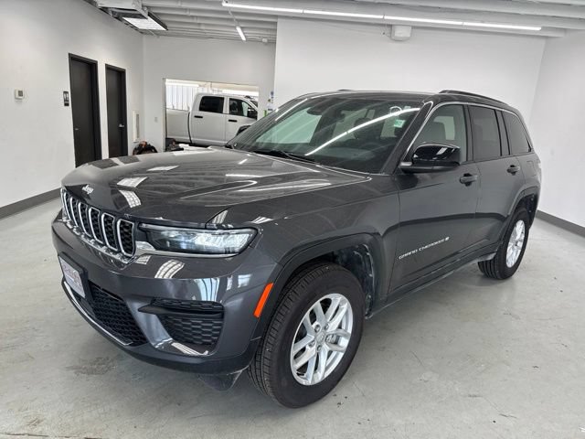 New 2026 Jeep Grand Cherokee Laredo X AWD/4WD image 3