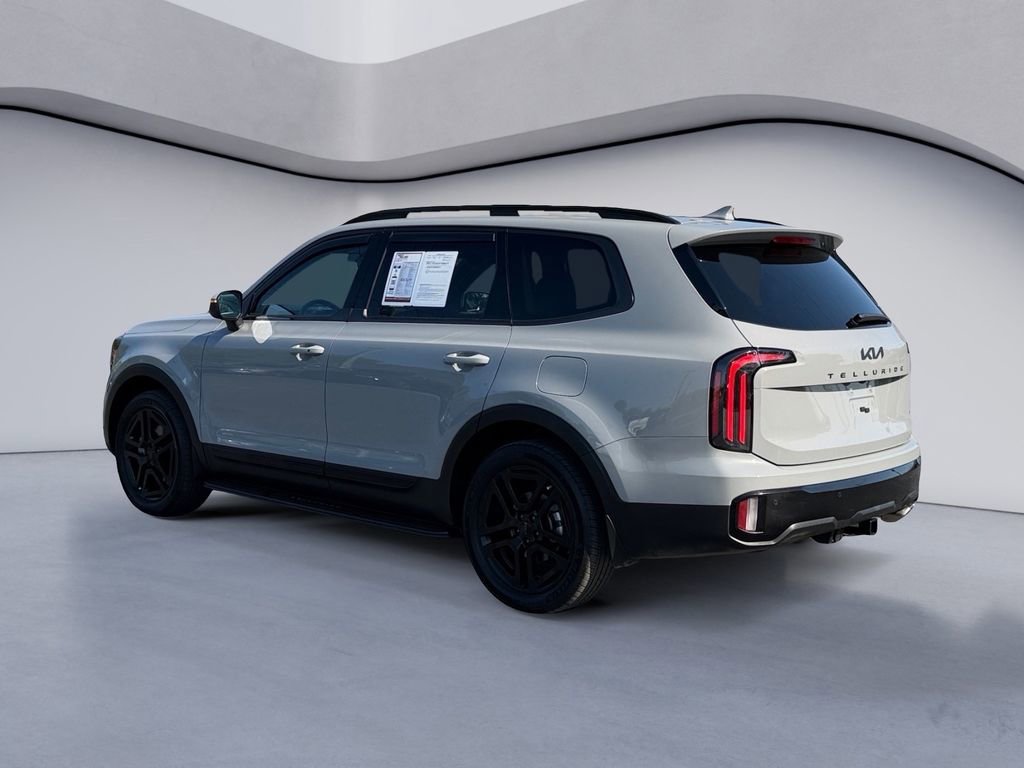 Used 2025 Kia Telluride EX X-Line image 3