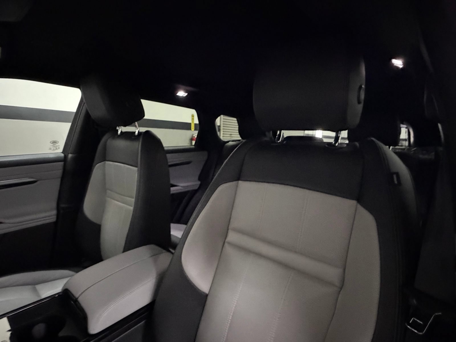 Used 2022 Land Rover Range Rover Evoque R-Dynamic S AWD/4WD image 23