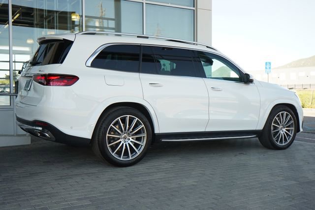 New 2026 Mercedes-Benz GLS 450 4MATIC image 9