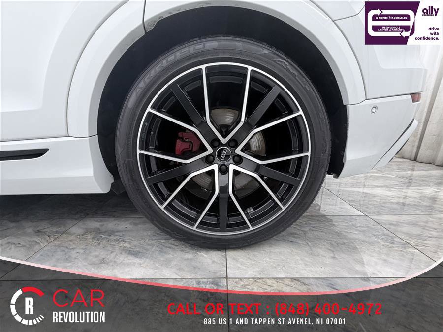Used 2020 Audi Q8 Prestige w/ Prestige Package AWD/4WD image 12